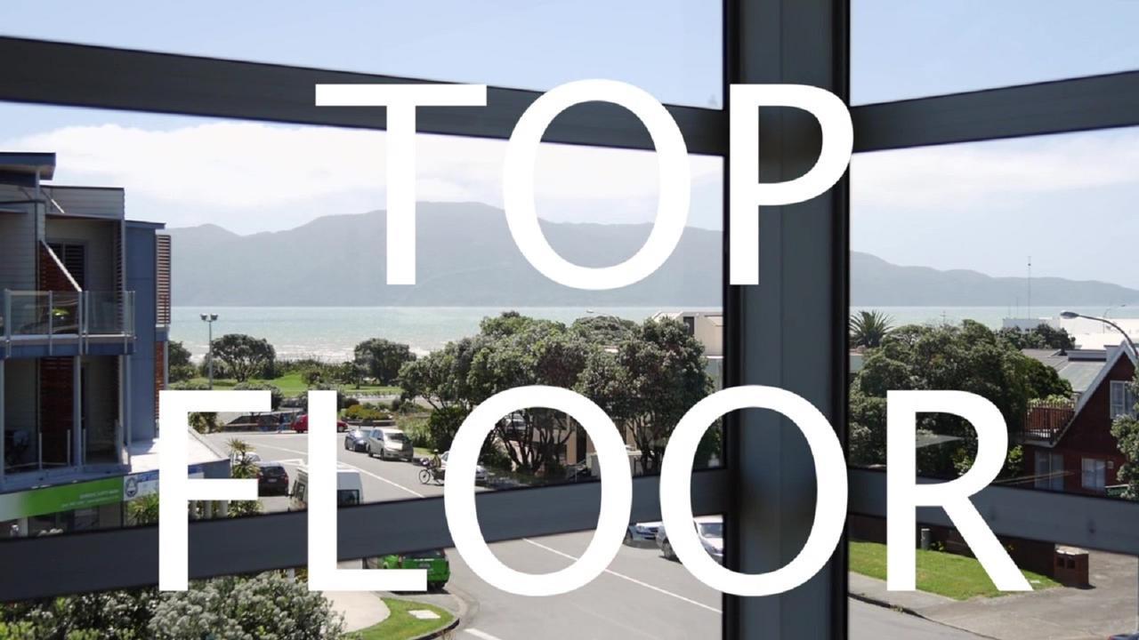 Top Floor Bed And Breakfast Парапарауму Екстериор снимка